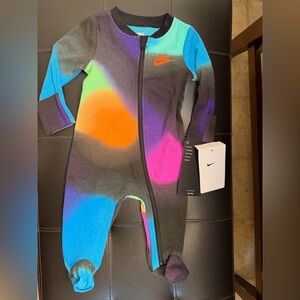 Nike Kids One-Piece Zip Footed Sleeper - Multicolor NWT
